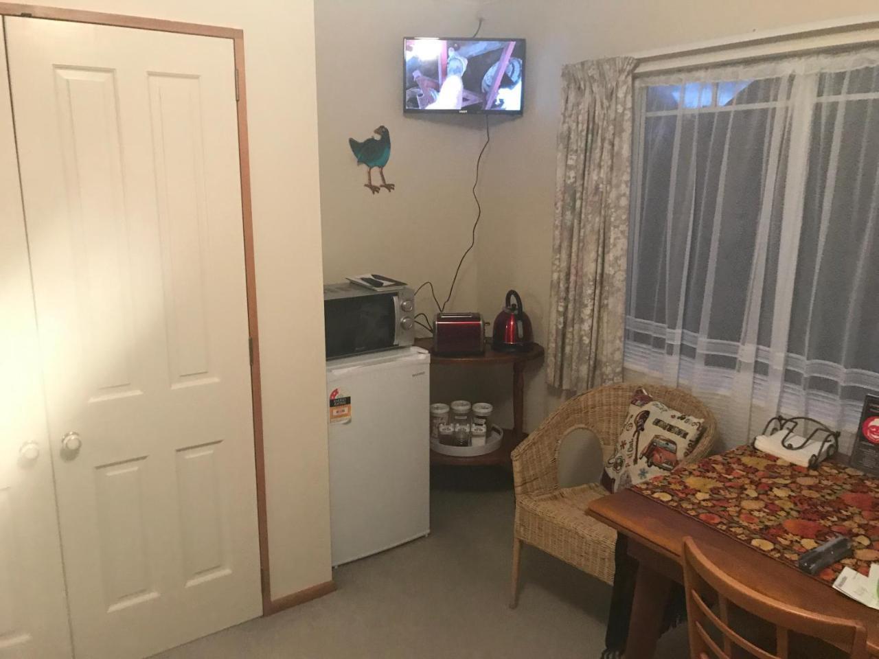 Pukeko Lodge Bnb Νιου Πλύμουθ Εξωτερικό φωτογραφία